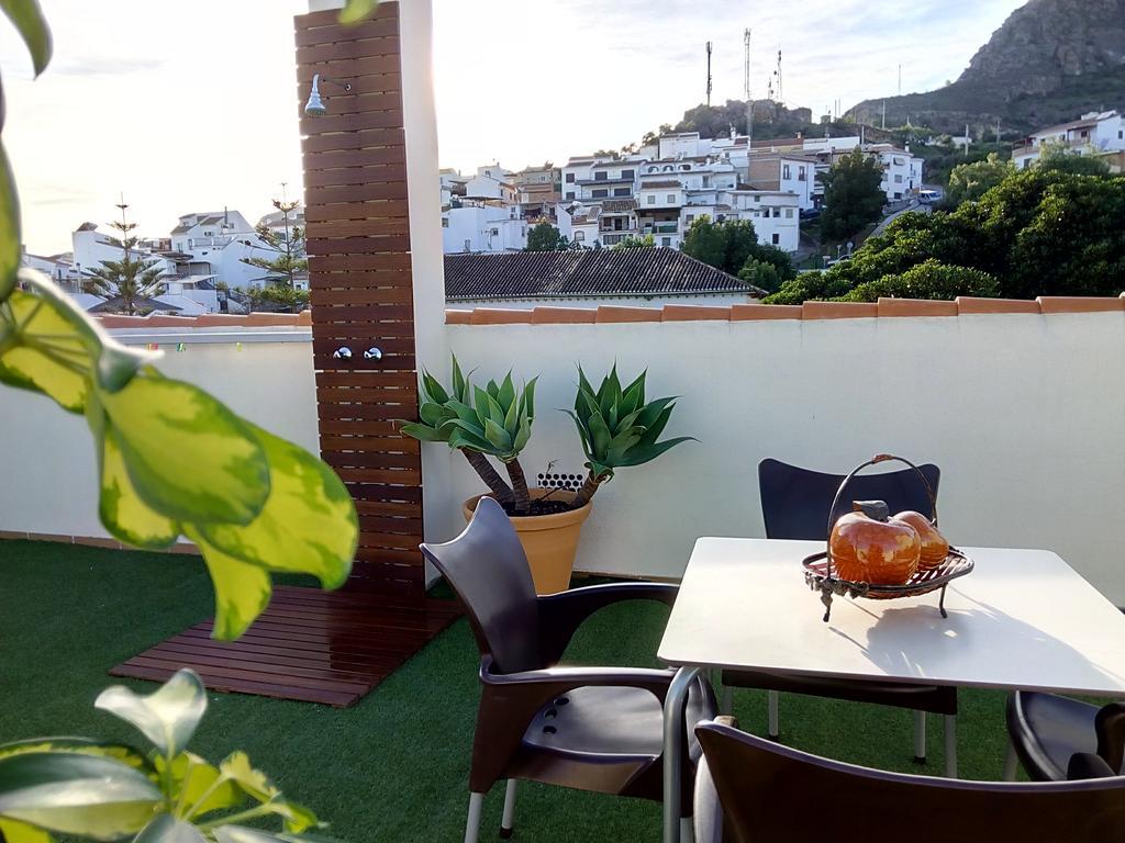 Апартаменты Atico Guadalhorce - Mirador Privado Con Barbacoa Y Solarium Эль-Чорро Экстерьер фото